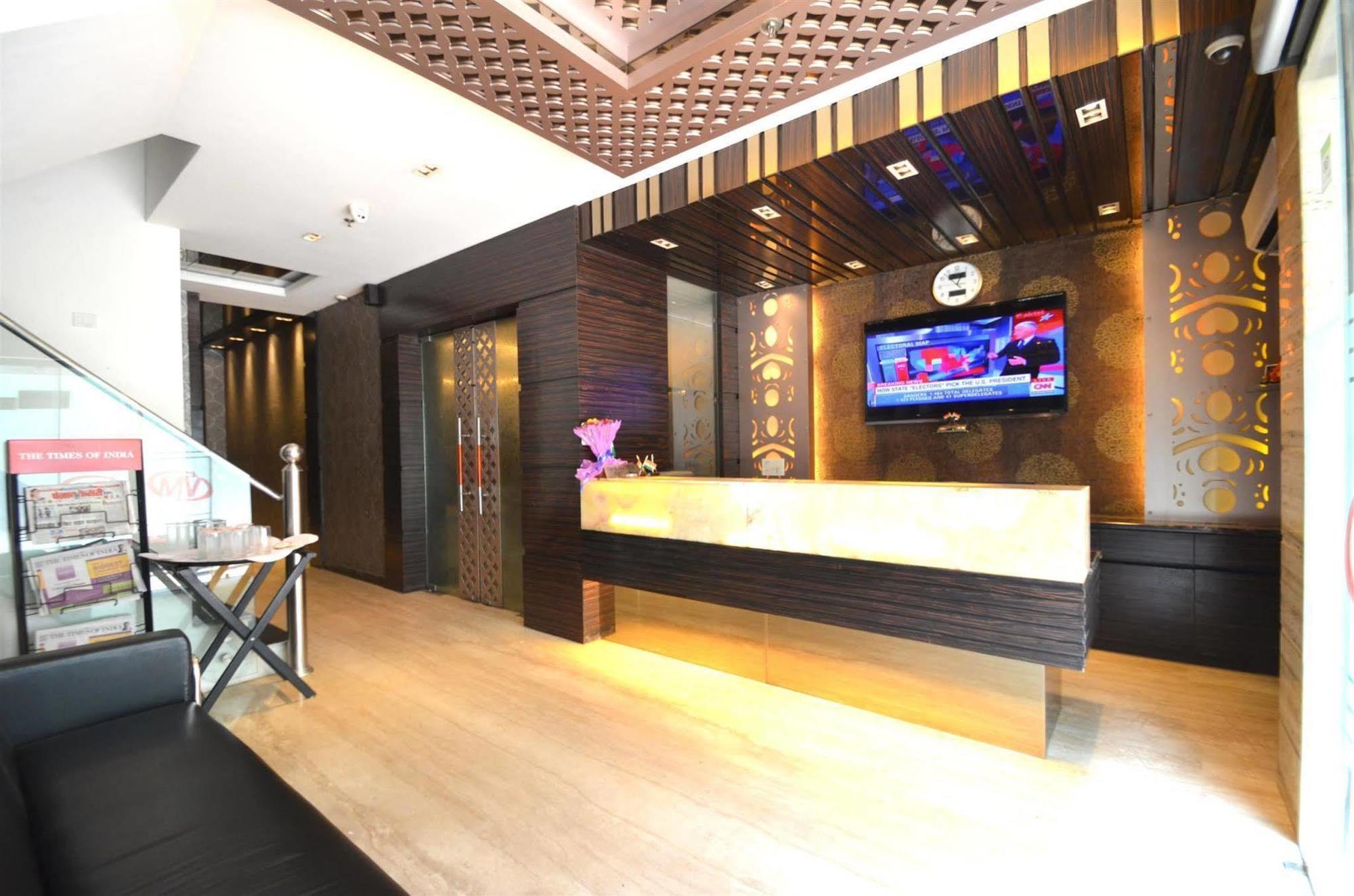Hotel Metro View Delhi  Exterior photo